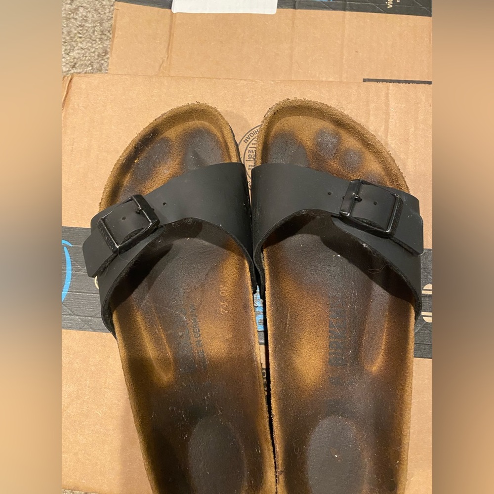 Birkenstock Women’s Madrid Matte Black Leather Slide Sandals Women’s Size 7.5